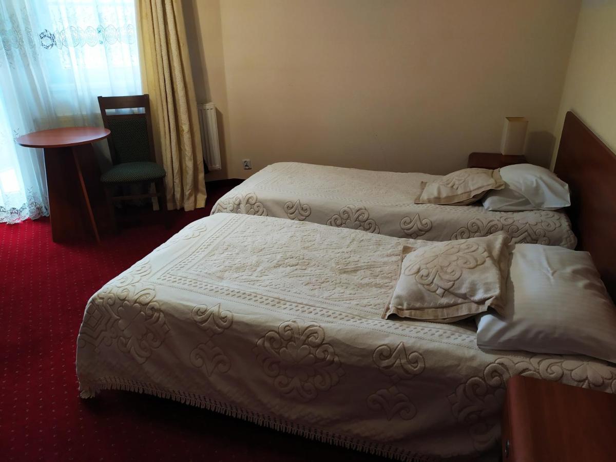 Gosciniec Czarci Mlyn Bed & Breakfast Bedzin Luaran gambar